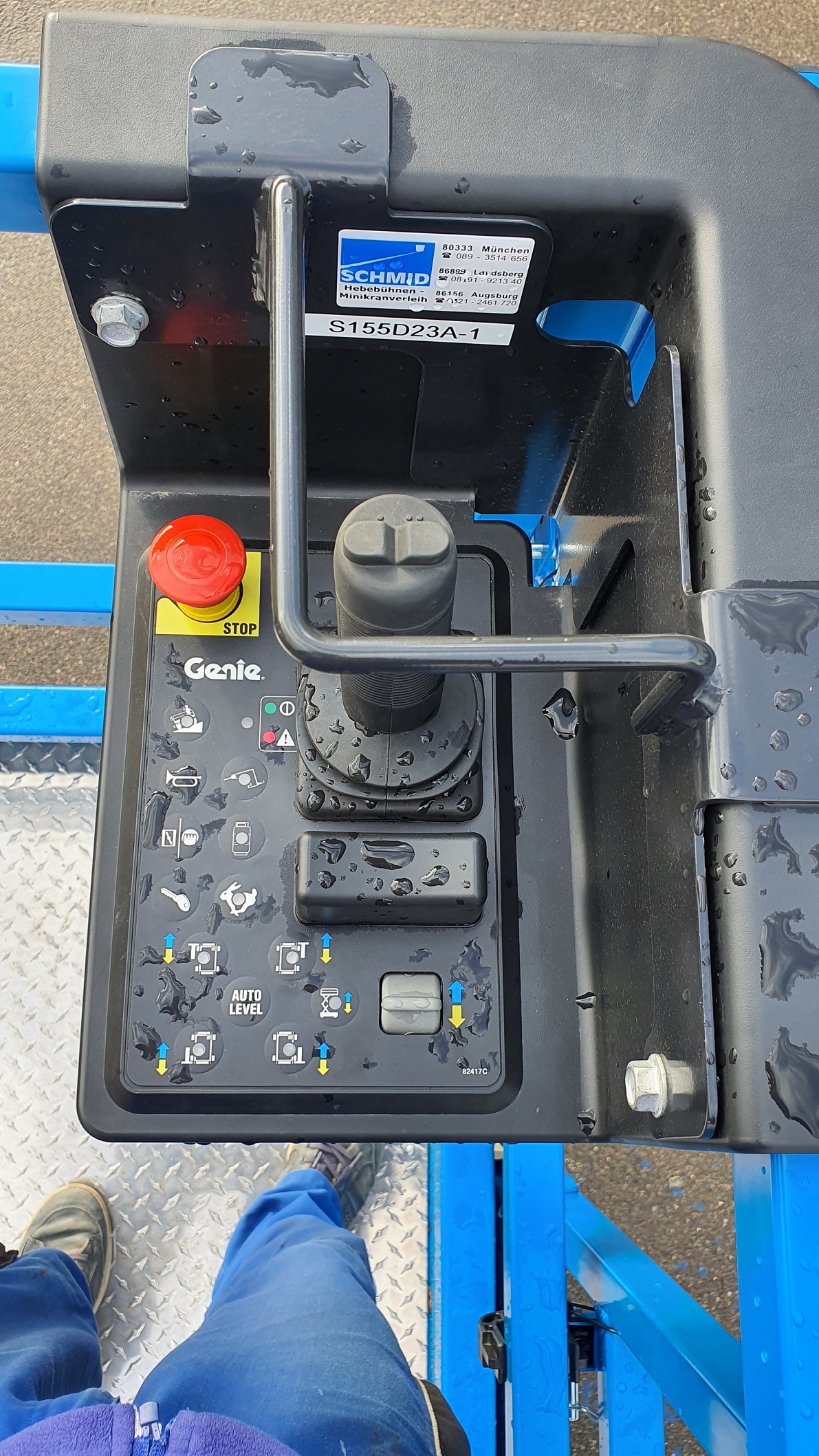 Bedienpult Arbeitsbühne